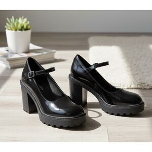 Madden NYC Steve Madden Black Mary Jane Platform Shoes NWOB Size US 10